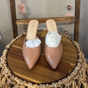 Allegra K Women's Nude Pointed Mules Neutral Timeless EUC Size 8